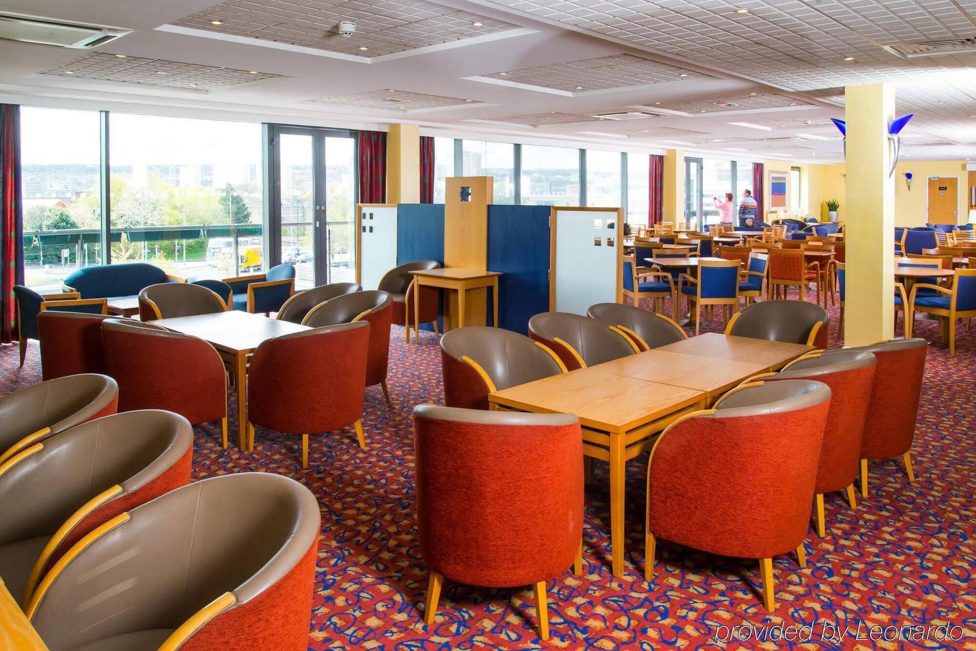 Holiday Inn Express Bradford City Centre By Ihg Exterior foto